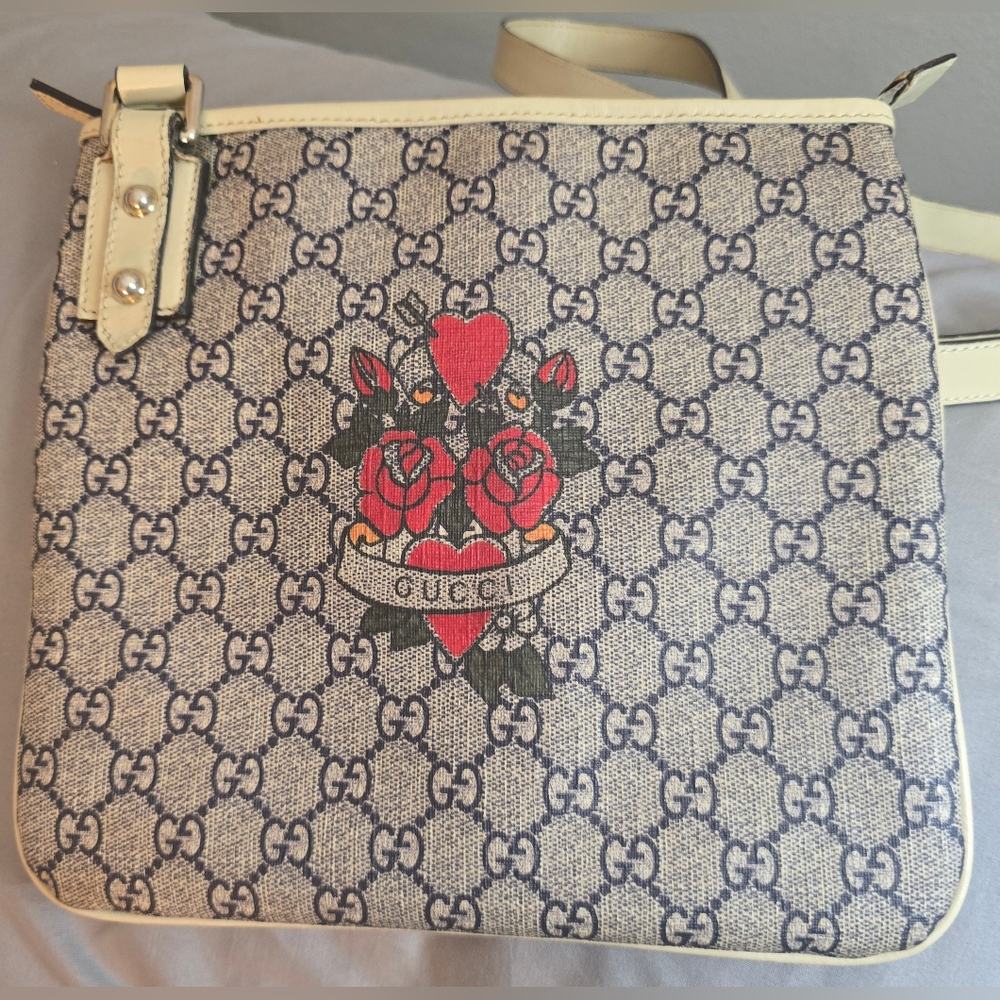 Gucci GG Supreme Coated Canvas Tattoo Collection Crossbody With Dust Bag - Picture 9 of 16